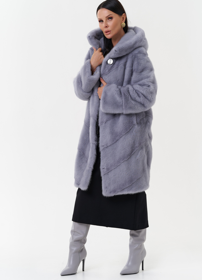 Норковая шуба голубого цвета с капюшоном модель № 28982 универмаг малина