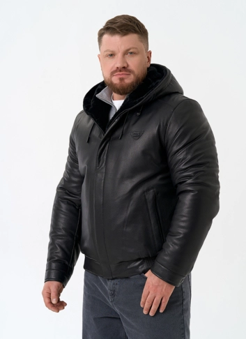 Мужской пуховик из натуральной кожи с капюшоном