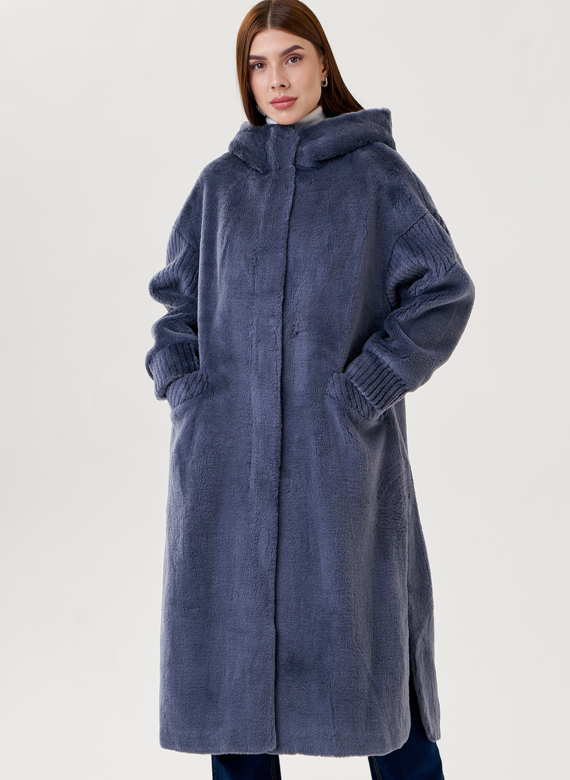 Женское пальто из шерсти с капюшоном 