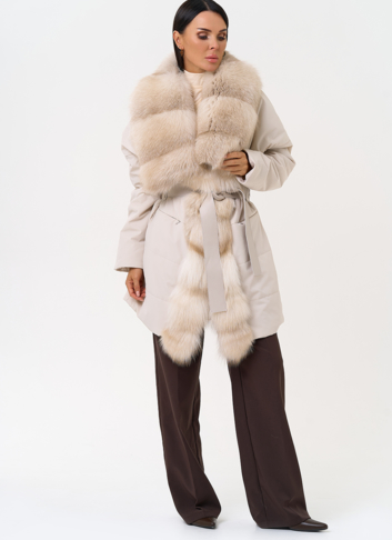 Женское зимнее полупальто с кожаным поясом