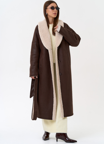 Женская двухсторонняя дубленка из эко замши с воротником шаль