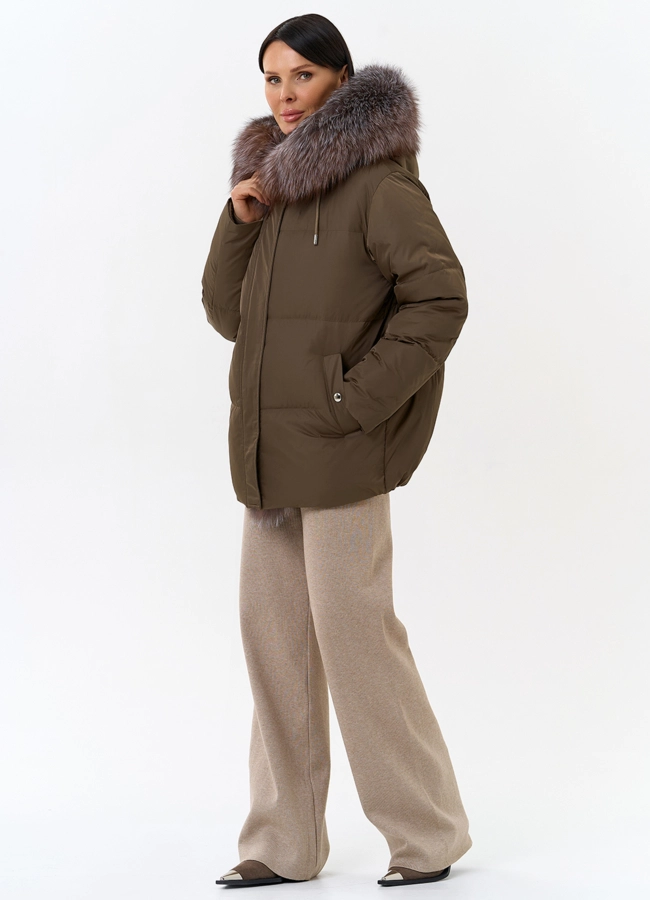 Женский пуховик с отделкой из меха блюфрост модель № 29614 универмаг малина
