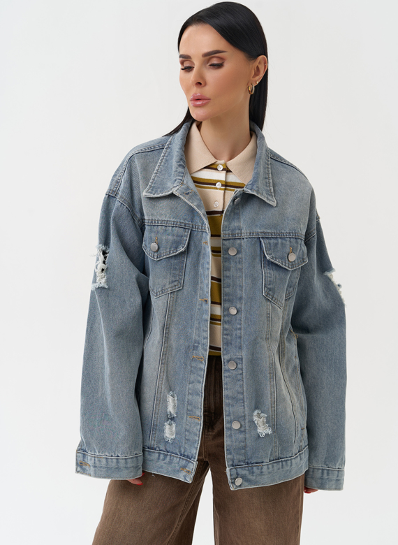 Женская джинсовая куртка голубого цвета