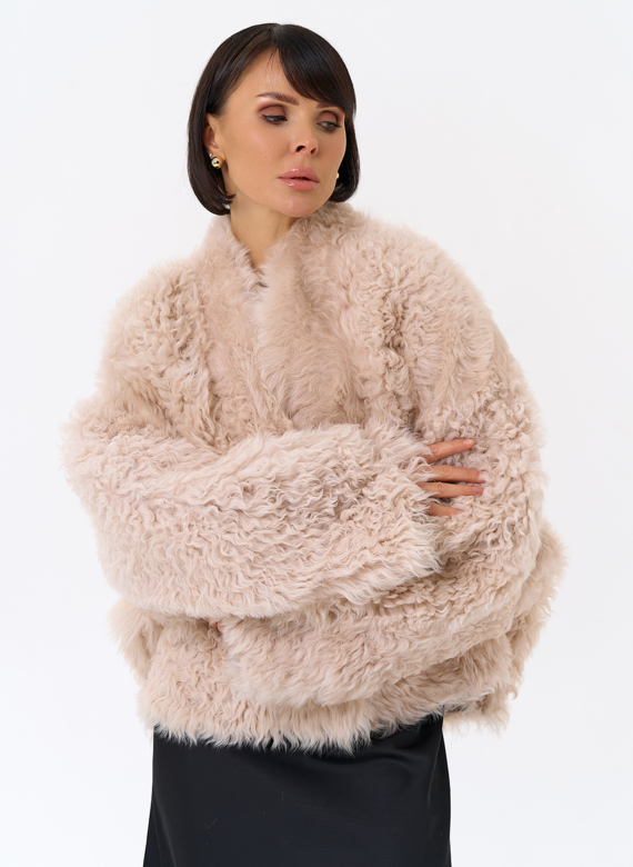 Женская короткая двухсторонняя дубленка 