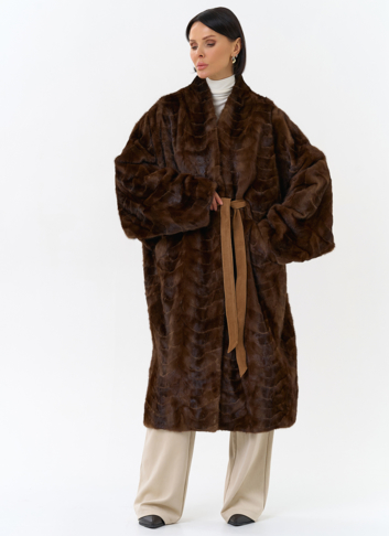 Шуба из меха норки с поясом